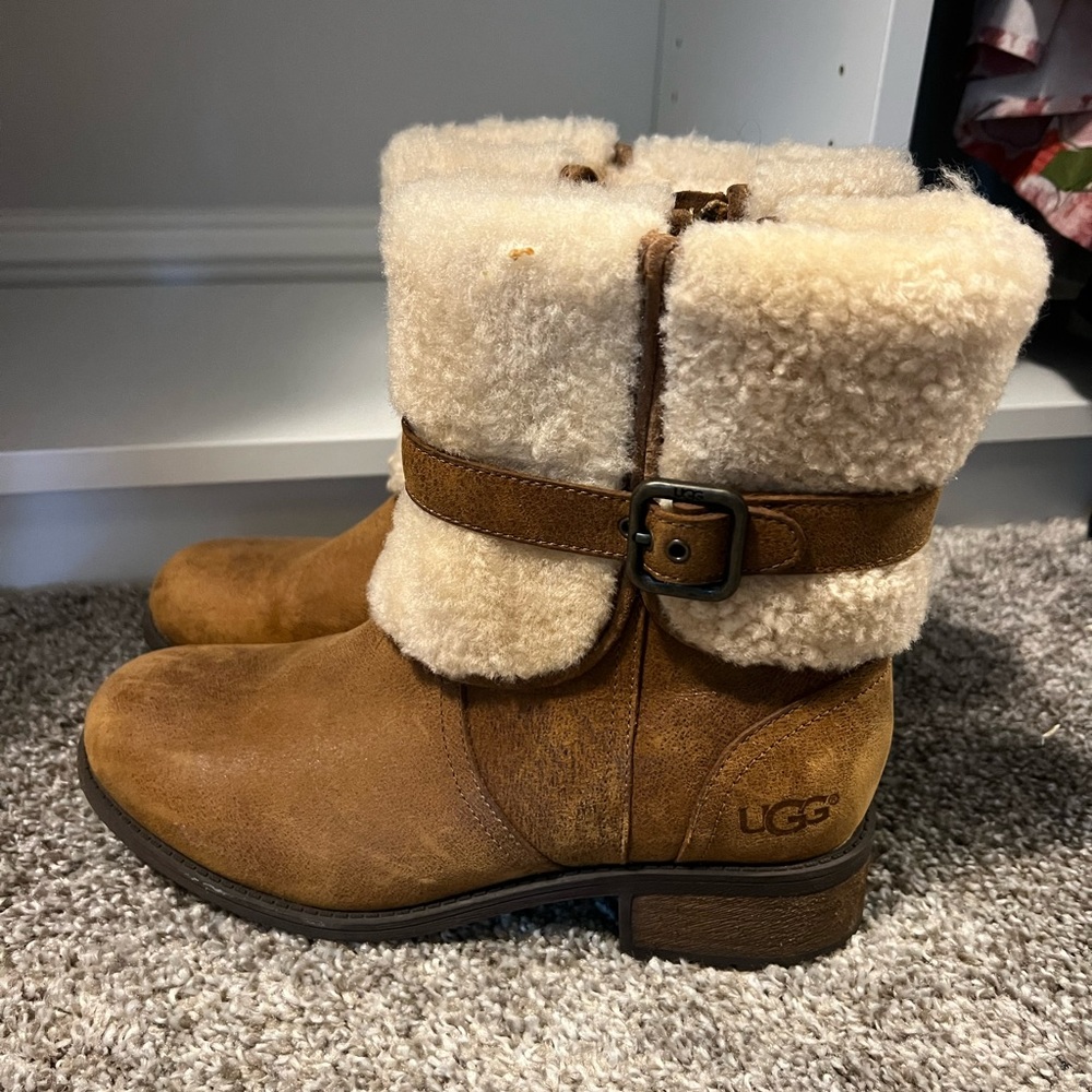 UGG Blayre boots